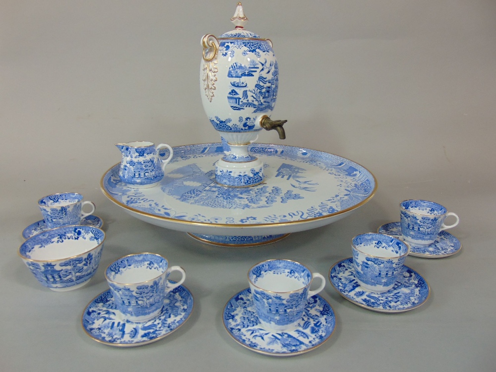 An unusual 19th century Copeland Lazy Susan with blue and white printed willow pattern decoration - Image 3 of 3