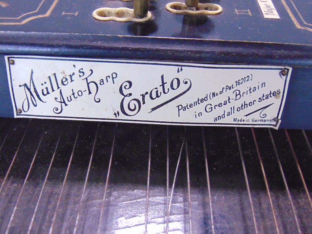 Cased Millers autoharp the case 64 cm wide - Image 2 of 4