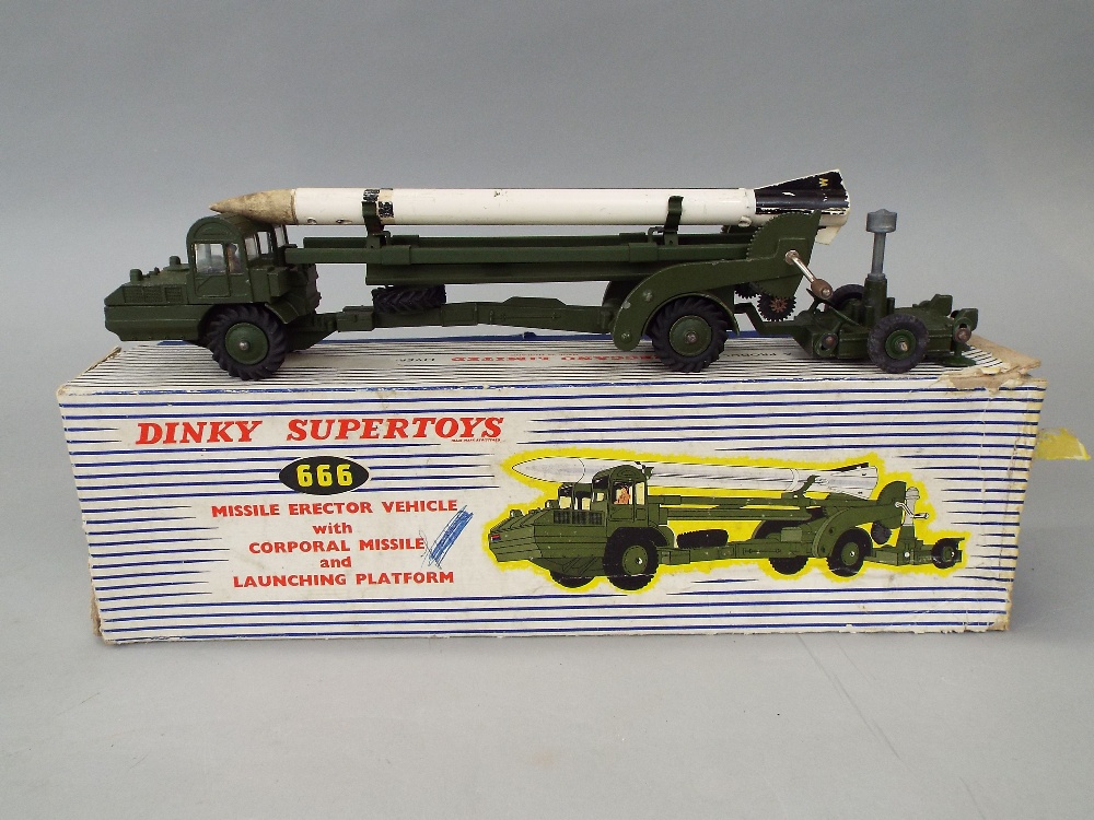 Two boxed Dinky Super Toys 986 and 666 (2) - Image 3 of 3