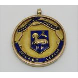 9ct 'Preston & District cricket league' enamelled medal, inscribed to reverse, 7.4g
