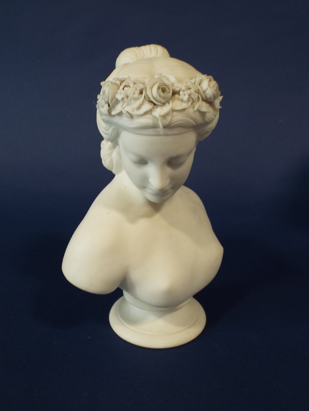 A large 19th century continental parian bust of an elegant lady in 17th century style costume raised - Image 4 of 4