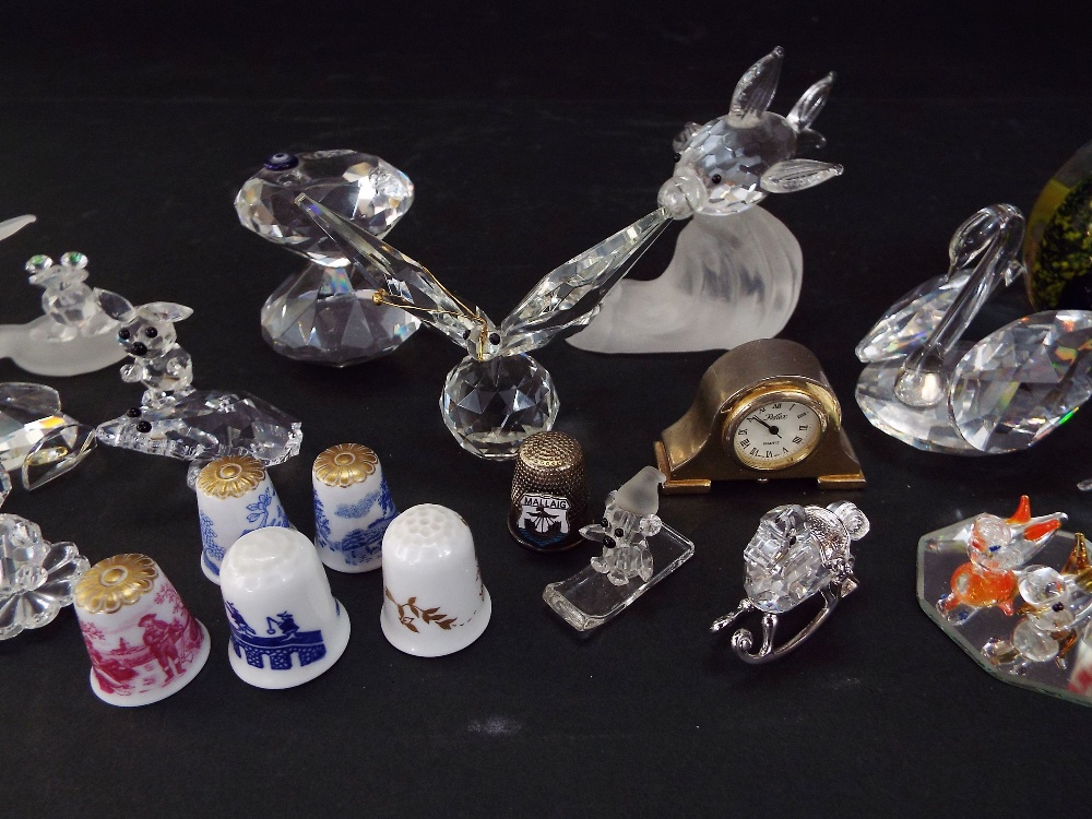 A collection of mainly Swarovski crystal animals together with a small quantity of thimbles, a - Image 4 of 4