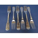 Set of six late George III silver fiddle pattern dessert forks, maker RD, London 1819, 9oz approx