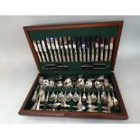 Arthur Price cased canteen of Kings handled silver plated flatware