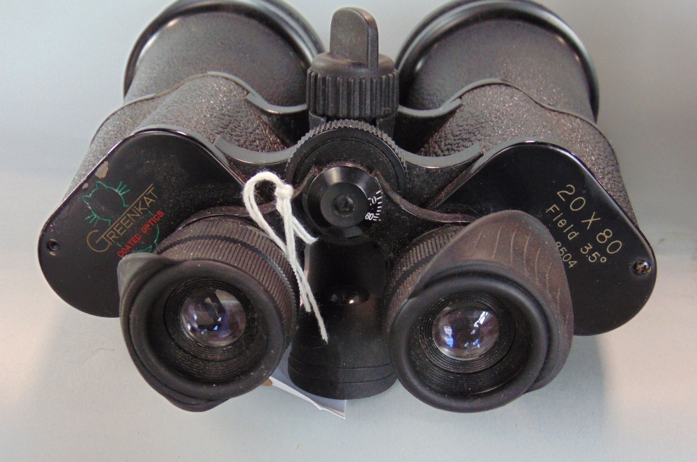 Three pairs of binoculars to include Greenkat 20x80 with tripod mount, a pair of Viper 8x40 - Image 2 of 2