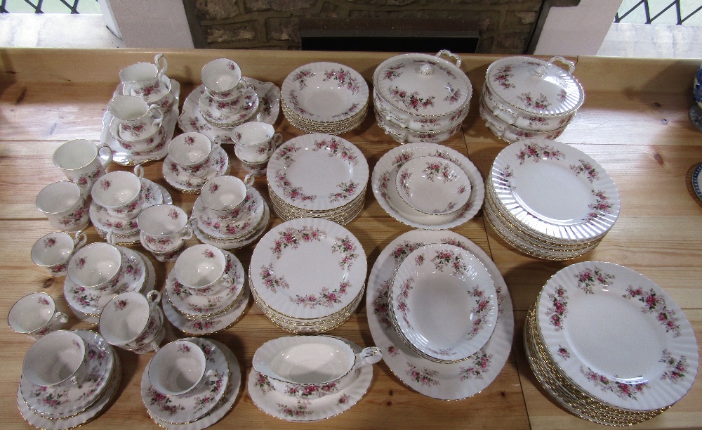 An extensive collection of Royal Albert Lavender Rose pattern wares including a pair of tureens - Image 2 of 2