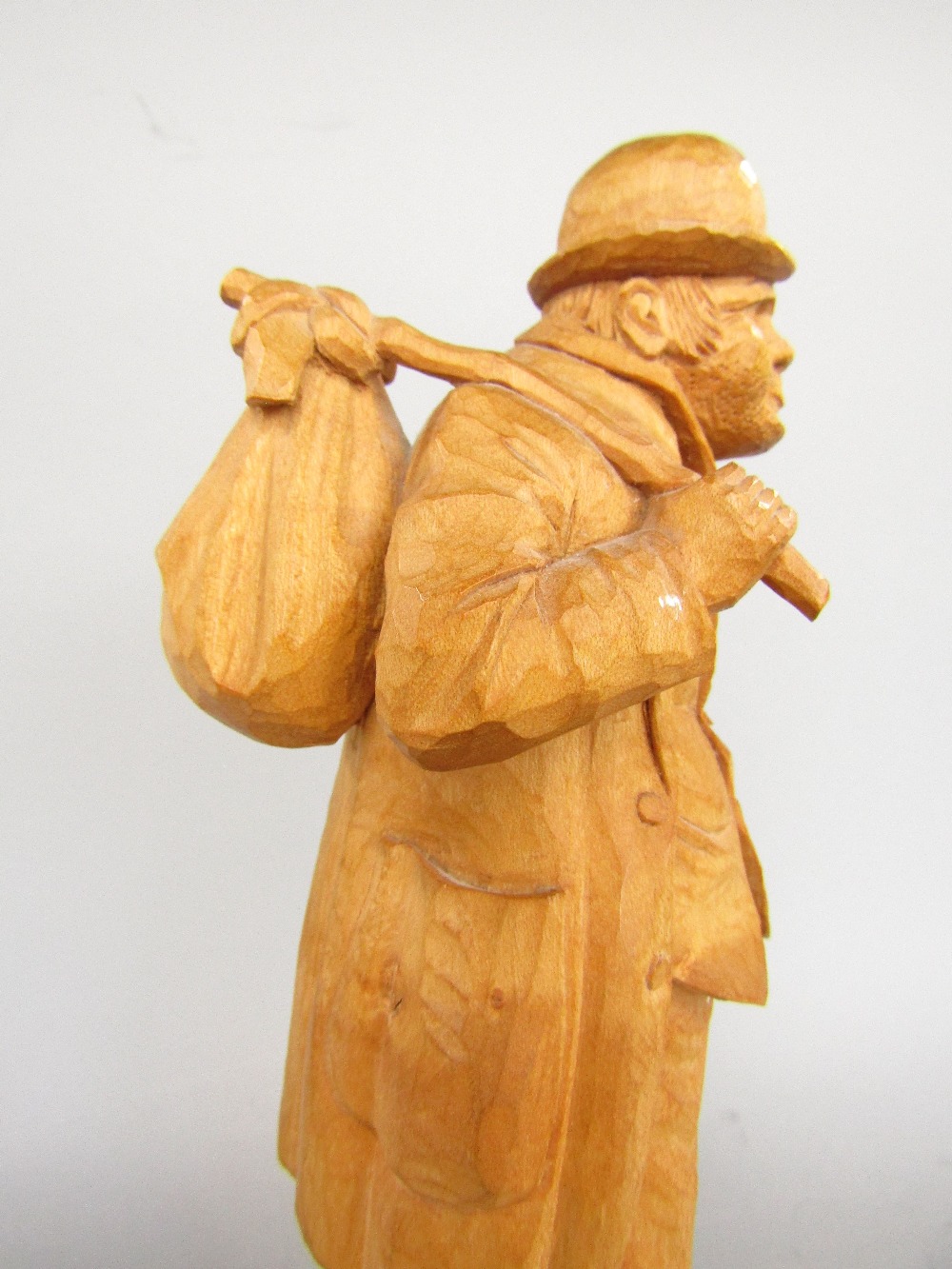 Four good English treen figures to include and old war veteran, with trench coat and war medals, - Image 4 of 10