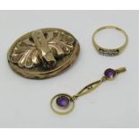Mixed group of jewellery comprising an Edwardian amethyst and seed pearl drop pendant, gold marks