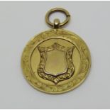 9ct cast medal fob, 5.7g