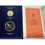 Cased proof Commonwealth of the Bahamas 1979 and two set 250 dollar 900/1000 gold coin (Princess