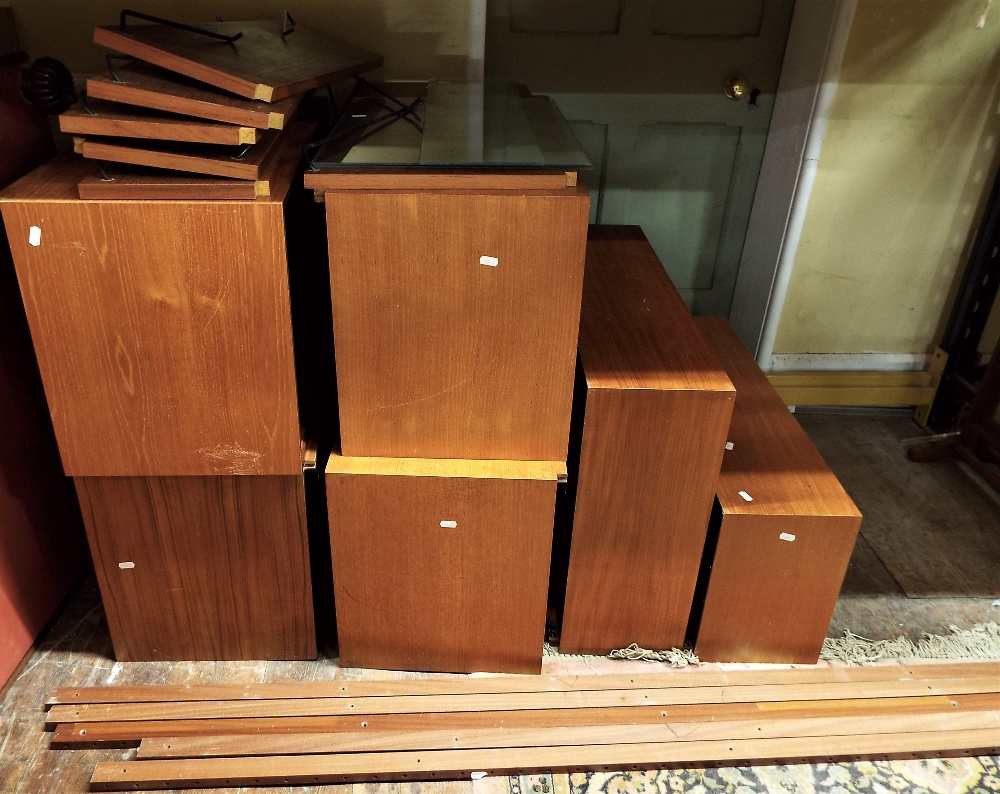 Possibly by Poul Cadovius (1911-2011, Danish) - Danish teak wall shelving unit, comprising various - Image 3 of 3