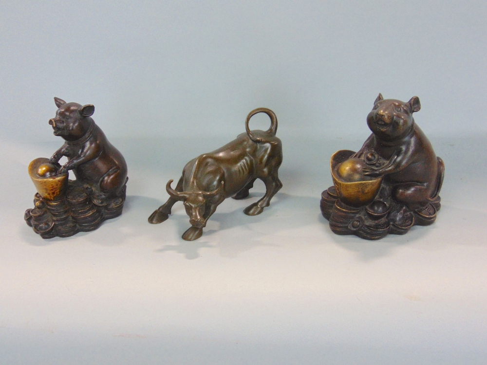 A collection of eastern wares including two bronzed figures of a pig and a rat, both with baskets, - Image 4 of 4