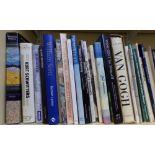 An extensive quantity of good quality contemporary art reference books (approx 46 volumes)