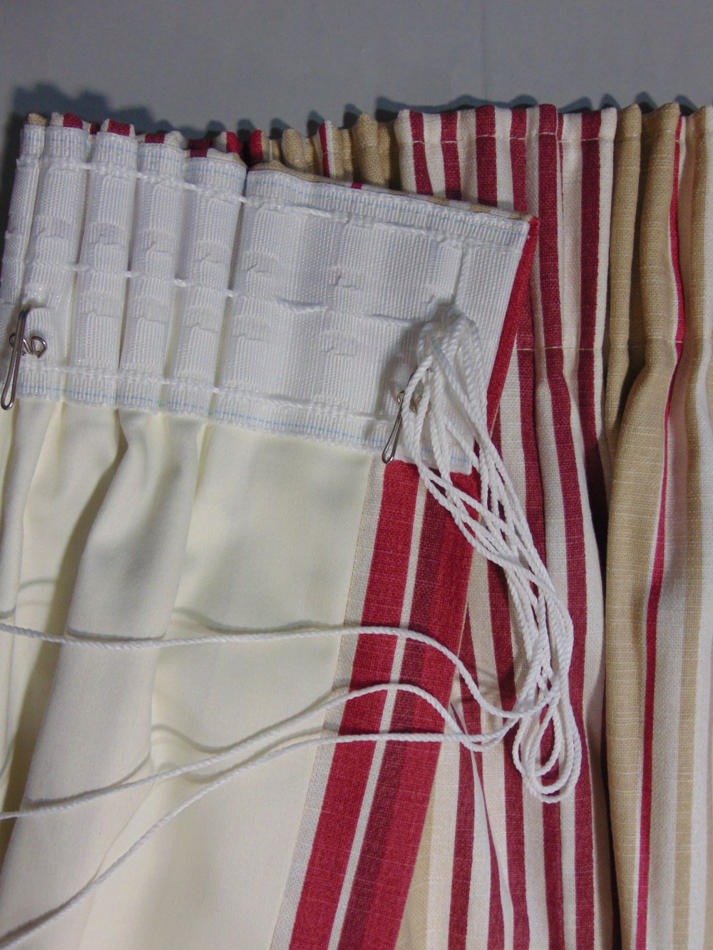 One pair bespoke made curtains in Laura Ashley striped fabric in linen/cotton, lined with pencil - Image 2 of 3