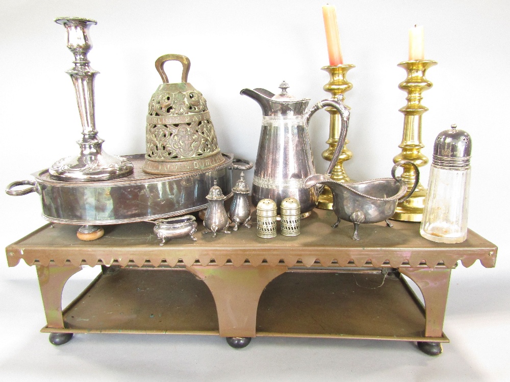 A miscellaneous collection of silver plated and other pieces including a cased set of six serving - Image 2 of 3