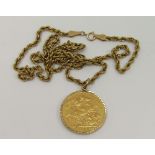 Sovereign dated 1928 in 9ct mount, hung on a 9ct rope twist necklace, 11.5g