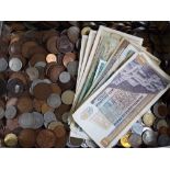 A mixed collection of English and worldwide coinage and bank notes 20th century
