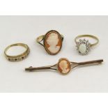 Group of 9ct jewellery comprising a garnet and diamond set ring, size I/J, a cameo bar brooch and