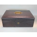 Good quality leather desk/stationery box, the hinged lid enclosing a fitted interior of two good