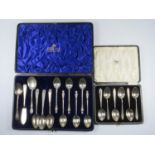 SET OF SIX SILVER COFFEE SPOONS BY S LTD. BIRMINGHAM, 1824, CASED, A SET OF SIX APOSTLE COFFEE