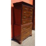 GEORGIAN MAHOGANY TALLBOY WITH SLIDE (H. 181.5 CM, W. 111 CM (OVERALL) D. 55.5 CM (OVERALL).