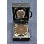 DECCA MODEL 22 WIND-UP GRAMOPHONE, IN A LEATHERETTE CASE, (25.3 CM).