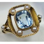 YELLOW METAL DRESS RING, SIZE O, SET LARGE PALE BLUE/GREEN STONE AND SEED PEARLS, TESTED 18 CT,