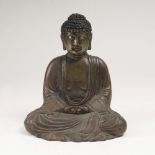 Figur des sitzenden Buddha AmidaJapan, späte Edo-Zeit (1603-1868). Bronze mit Spuren von