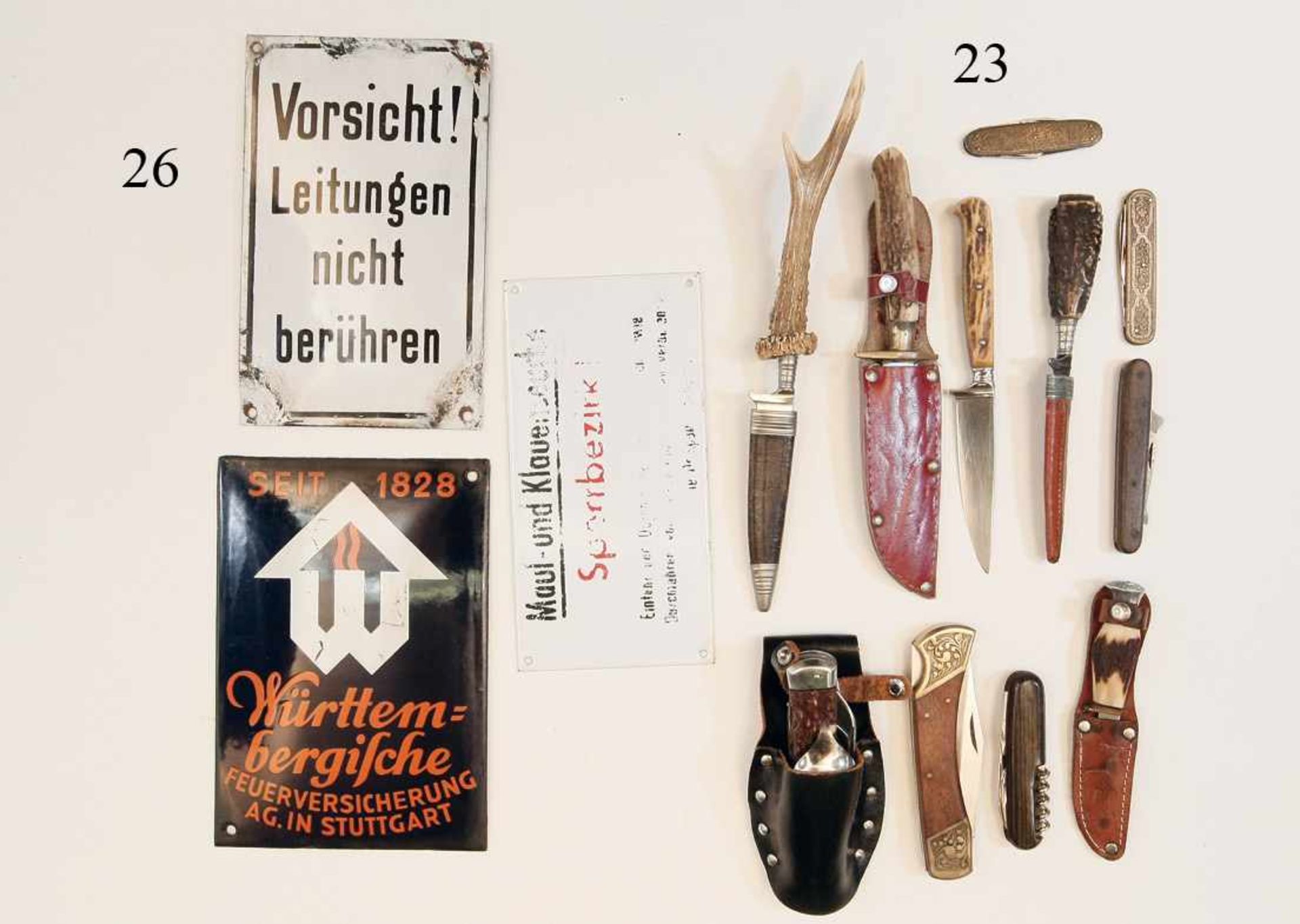 Konvolut 11 Taschenmesser und JagdnickerVerschiedene. Zustand: II