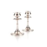 A PAIR OF GEORGE V SILVER CANDLESTICKS, WALKER AND HALL, SHEFFIELD, 1913