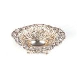 A SILVER DISH, MAPPIN & WEBB, SHEFFIELD, 1905 With pierced foliate and flower detail, 14cm long, 78g