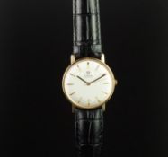 GENTLEMEN'S OMEGA 18K ROSE GOLD AUTOMATIC WRISTWATCH, circular silver dial with gold hour markers