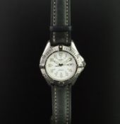 GENTLEMEN'S BREITLING COLT WRISTWATCH, circular white dial with Arabic numerals and lume hands,