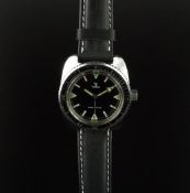 GENTLEMEN'S VINTAGE YEMA DIVER STYLE MANUAL WOUND WRISTWATCH, circular black dial with broad arrow