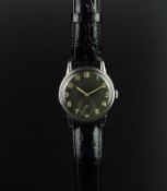 GENTLEMEN'S IWC DRESS WATCH, CALIBRE 83, CIRCA 1943, MANUALLY WOUND WRISTWATCH, circular deep