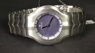 LADIES' TAG HEUER WRISTWATCH REF. WP1312-0, circular mother of pearl dial with silver hands and