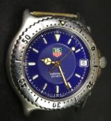 GENTLEMEN'S TAG HEUER PROFESSIONAL BLUE DIAL, REF. WI 2211, AUTOMATIC WRISTWATCH, circular deep blue