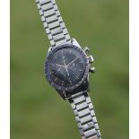 GENTLEMEN'S OMEGA SPEEDMASTER 'ED WHITE' CHRONOGRAPH W/ BOX REF. ST 105003-65 CIRCA 1965, circular