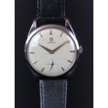 GENTLEMEN'S OMEGA DRESS WATCH, REF 2900-8, CAL 267, MANUALLY WOUND VINTAGE WRISTWATCH, circular