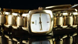 NEW OLD STOCK - LADIES' GOLD PLATED SEIKO QUARTZ WRISTWATCH, REF LW752, 20mm gold plated case,