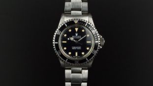 GENTLEMEN'S VINTAGE ROLEX OYSTER PERPETUAL SUBMARINER WRISTWATCH REF 5513, black circular dial,