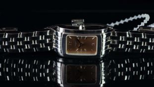 LADIES' LONGINES DOLCE VITA, CHAMPAGNE DIAL, REF. L5.158.4, BRACELET WATCH, QUARTZ WRISTWATCH,