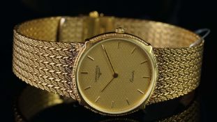 MID SIZE LONGINES QUARTZ, GOLD PLATED CASE AND MESH BRACELET WITH ORIGINAL CLASP, WRISTWATCH,