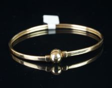 9ct yellow gold bangle, gross weight approximately 6.90 grams