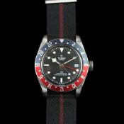 GENTLEMEN'S TUDOR BLACK BAY GMT, 79830RB, W/BOX & PAPERS, AUTOMATIC WRISTWATCH, circular black