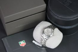 LADIES' TAG HEUER PROFESSIONAL REFERENCE WAF1412, silver dial, white hour markers, stainless steel