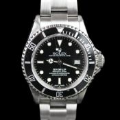 GENTLEMEN'S ROLEX OYSTER PERPETUAL SEA-DWELLER REF 16660 CIRCA 1987, circular black dial, luminous