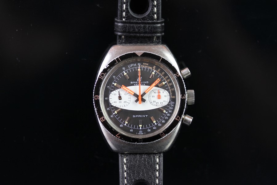 GENTLEMEN'S BREITLING SPRINT CHRONOGRAPH WRISTWATCH REF. 2212, circular black surf board dial with - Image 2 of 5