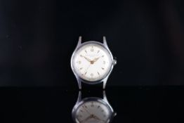 VINTAGE BAUME & MERCIER, circular dial, Arabic and arrow hour markers, outer seconds track, 32mm