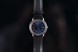 18CT PIAGET ALTIPLANO DRESS WATCH REFERENCE 50920, circular blue dial, Roman numerals 34mm 18ct